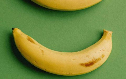 bananas spread out